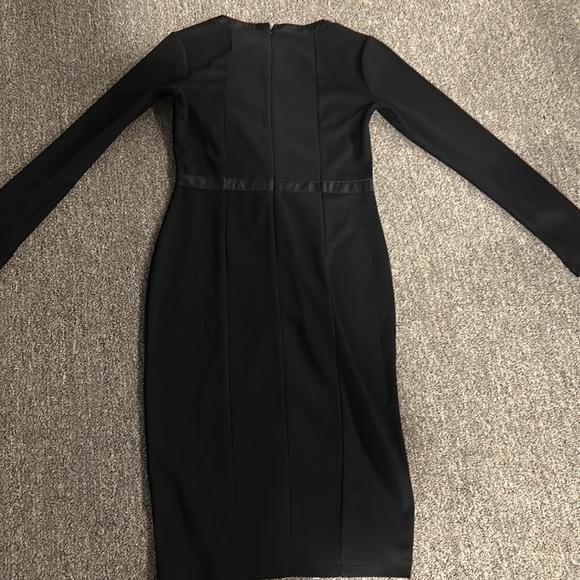 Black Kardashian size medium dress - Picture 5 of 5